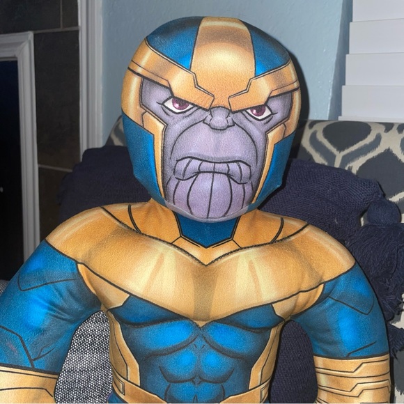 Marvel Halfems double sided plush avengers incredible hulk and Thanos 18" pillow - Picture 4 of 10